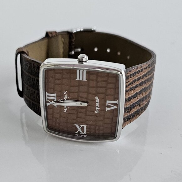 Haurex Leather Band Women's Watch! - Picture 5 of 9